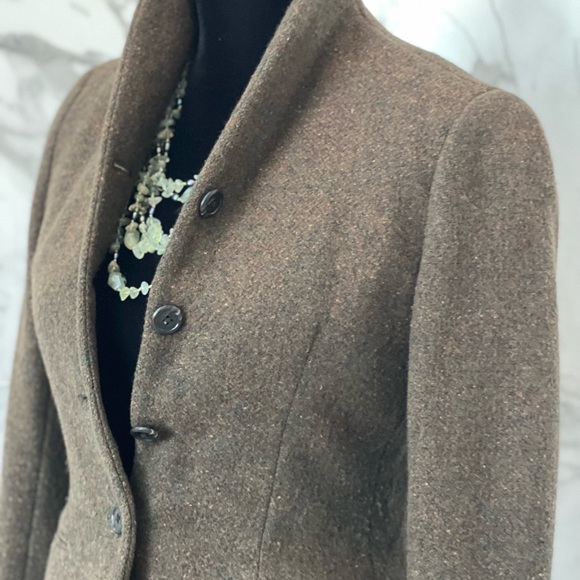 Ralph Lauren wool skirt suit made in Italy - Picture 3 of 14